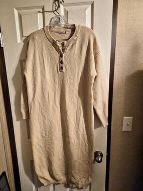 inherit Knit Maxi Dress in Beige Like New